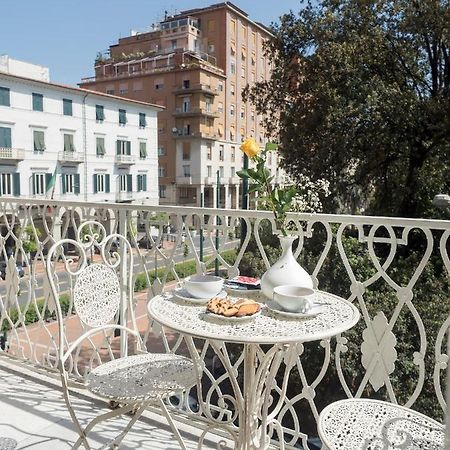 Residenza Viani Guest House Специя Экстерьер фото